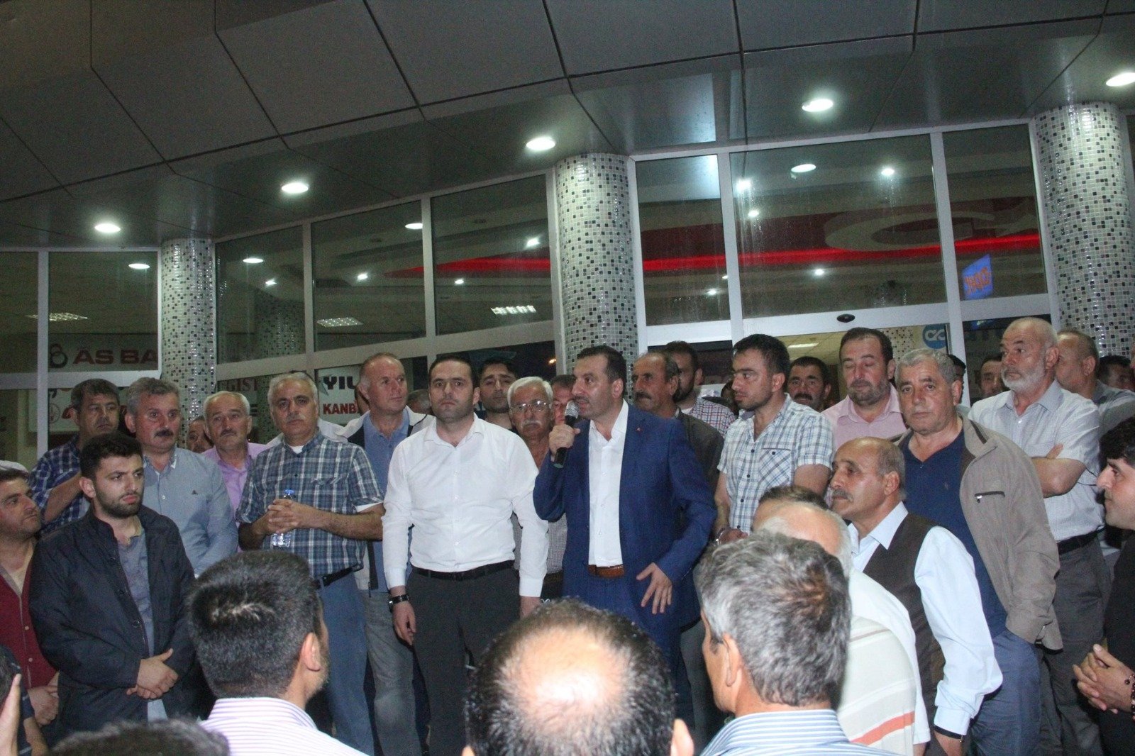 SARICAOĞLU; DÜNYA MİLLETİMİZİN GÜCÜNÜ GÖRDÜ